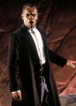 Craig Wallace in the tite role, Othello, Folger Theatre, 2002. Directed by Aaron Posner. Carol Pratt.